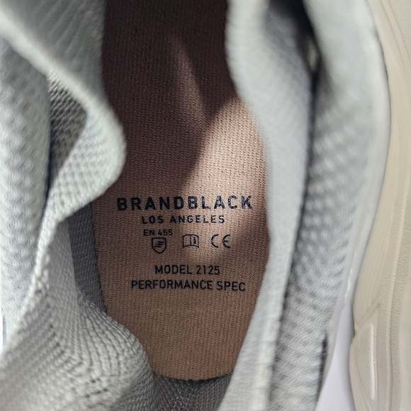 BrandBlack Aura 130 Leather & Mesh Sneaker In Grey Size 8 Vibram Sole main image 5